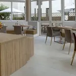 Lepoussin Hotel