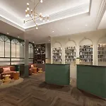 Hotel Lepoussin 4*