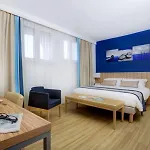 Lepoussin Hotel