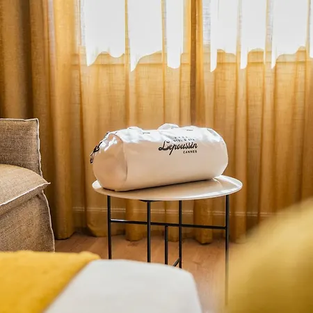 Lepoussin Отель