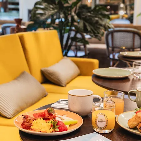 Lepoussin Hotel