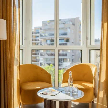 Hotell Lepoussin
