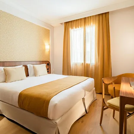 Lepoussin Hotel 4*