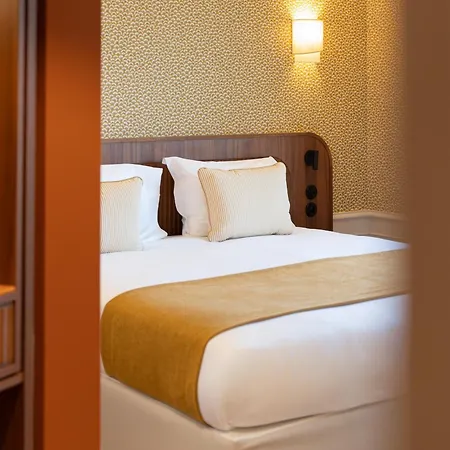 Lepoussin Hotel 4*