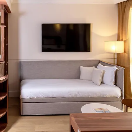 Lepoussin Hotel Cannes