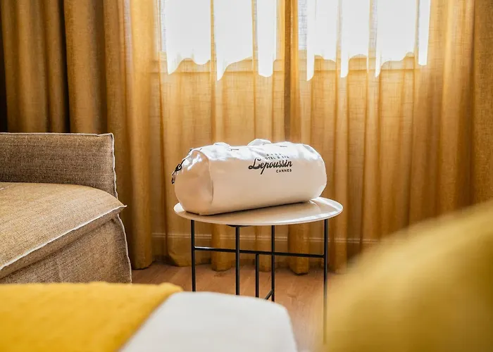 Lepoussin Отель