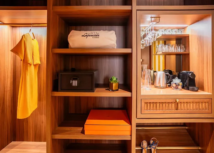 Lepoussin 4* Канны