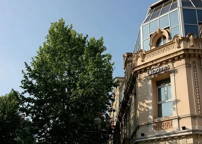 Szálloda Lepoussin 4*